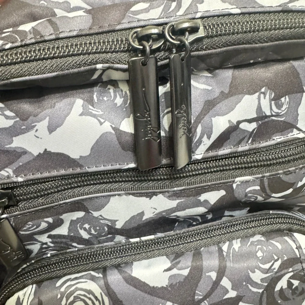 Ju-Ju-Be Be Right Back Diaper Bag Backpack Midnight Posy Floral Grey Good‎